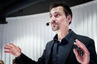 JESÚS ALCOBA | Escapando de los zombies El secreto del alto rendimiento profesional.