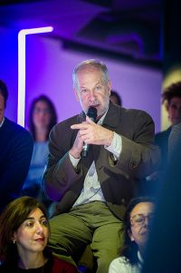 Más allá de los premios